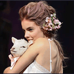 Аватар Barbara Palvin / Барбара Палвин с ягненком в руках