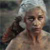 99px.ru аватар Эмилия Кларк / Emilia Clarke с дракончиком, кадр из фильма Игра престолов / Game of Thrones