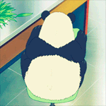 99px.ru аватар Панда / Panda из аниме Кафе у Белого Медведя / Shirokuma Cafe крутится на стуле