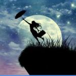Аватар Девушка с зонтом на фоне полной луны