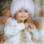 99px.ru аватар Улыбающаяся девочка с сияющими снежинками