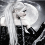 99px.ru аватар Вампирша на фоне луны