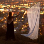 Аватар Девушка с белым флагом, ву Jessica Drossin