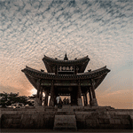 99px.ru аватар Облака проплывают над китайским зданием