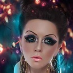 Аватар Девушка с ярким макияжем