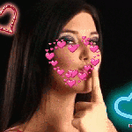 99px.ru аватар Разлетающиеся маленькие сердечки, образующие большое сердце на фоне влюбленной девушки, прижавшей указательный палец к губам
