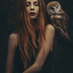 Аватар Девушка с птицей на плече, ву Rosie Hardy