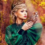 99px.ru аватар Девушка с совой на руке