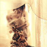 99px.ru аватар Девушка с розами, фотограф Evgeniya Rudaya