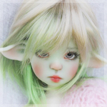 99px.ru аватар Куколка-эльф с бело-зелеными волосами