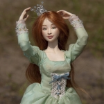 99px.ru аватар Девушка кукла с короной на голове