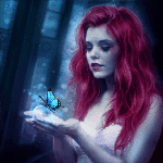 99px.ru аватар Девушка с красными волосами держит в руках голубую бабочку