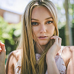 Аватар Белокурая девушка, фотограф Julia Trotti