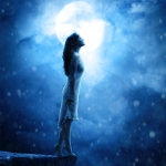 99px.ru аватар Девушка на краю обрыва на фоне луны