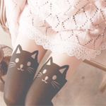 99px.ru аватар Женские ножки в чулках с кошками