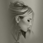 Аватар Портрет девушки в профиль, фотограф Evgeniya Rudaya