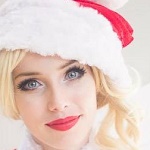 Аватар Девушка в наряде Санта Клауса, by MeganCoffey
