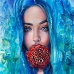 99px.ru аватар Голубоглазая девушка с голубыми цветами в голубых волосах, держит во рту красный цветок, by Таня Шацева