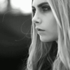 Аватар Кара Делевинь / Cara Delevingne выдыхает дым