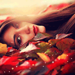 99px.ru аватар Девушка лежит в осенних листьях