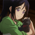 99px.ru аватар Канан Мацура / Kanan Matsuura из аниме Живая любовь! Сияние! / Love Live! Sunshine, гладит котенка