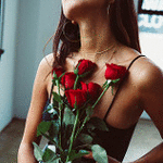 99px.ru аватар Девушка с розами, by Emily Acosta