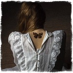 99px.ru аватар Девушка с бабочкой на спине