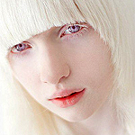 99px.ru аватар Девушка-альбинос с сиреневыми глазами