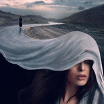99px.ru аватар Девушка с покрытой шарфом головой, который переходит в дорогу, by anil saxena