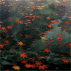 99px.ru аватар Отражение двух людей в воде с опавшими осенними листьями, пробегающих мимо