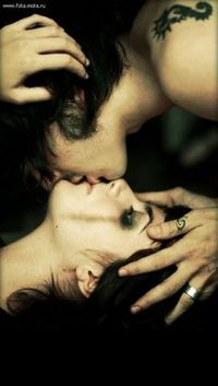 Аватар вконтакте поцелуй