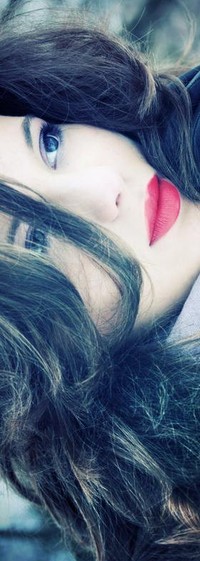 Аватар вконтакте девушка с красными губами