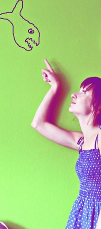 Аватар вконтакте девушка и нарисованная рыба