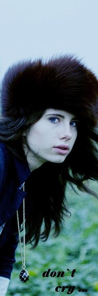 Аватар вконтакте девушка с голубыми глазами (don't cry)