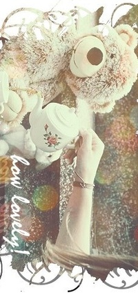 Аватар вконтакте мишка и девочка пью чай -how lovely!