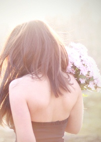 Аватар вконтакте Девушка с букетом цветов