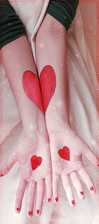 99px.ru аватар Нарисованные сердечки на руках у девушки