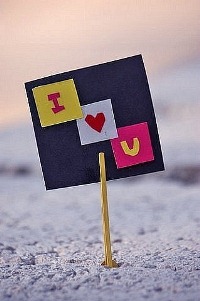 Аватар вконтакте Табличка с надписью 'I love U'