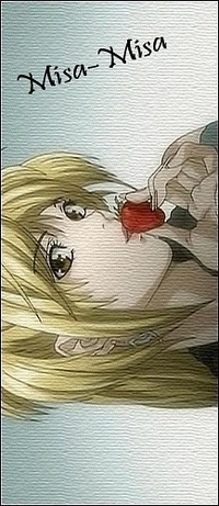 Аватар вконтакте Миса из аниме 'Тетрадь смерти / Death Note' поднесла к губам клубничку (Misa-Misa)