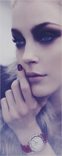 Аватар вконтакте Jessica Stam / Джессика Стам с ярко накрашенными глазами и часами на руке