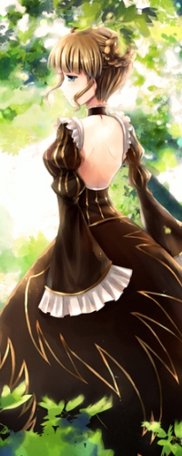 Аватар вконтакте Beatrice / Беатриче из аниме Когда плачут чайки / Umineko no Naku Koro ni в длинном коричневом платье в лесу