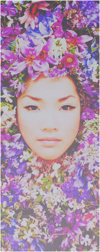 Аватар вконтакте Лицо азиатки в цветах