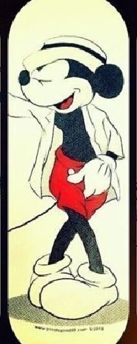 99px.ru аватар Mickey Mouse / Микки Маус, в образе Michael Jackson / Майкла Джексона, в белой шляпе и пиджаке