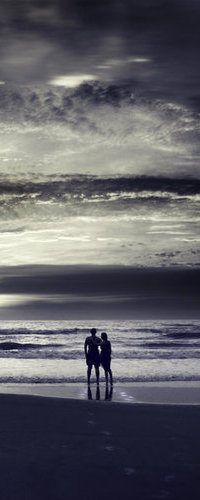 99px.ru аватар Мужчина и девушка стоят на берегу моря, фотограф Krasimir Vladimirov