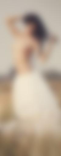 Аватар вконтакте Полуобнаженная девушка на лоне природы, фотограф Виктор Макарчук