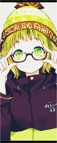 Аватар вконтакте Вокалоид Гуми Мегпоид / Vocaloid Gumi Megpoid в зимней шапке и очках улыбается