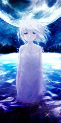 99px.ru аватар Светловолосая девушка стоит в воде на фоне полной луны