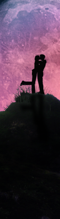 99px.ru аватар Влюбленные стоят на фоне луны