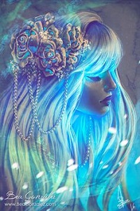 Аватар вконтакте Девушка с голубыми волосами и украшением на них, by Bea-Gonzalez