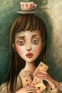 Аватар вконтакте Девочка с чашкой на голове и картами в руках